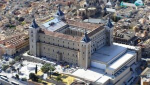 Descubre el impresionante Alcázar de Toledo en el Museo del Ejército