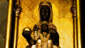 Descubre el nombre de la misteriosa Virgen negra de España