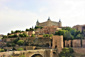 Descubre cuándo puedes visitar gratis el Alcázar de Toledo