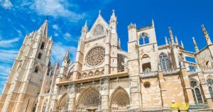 Descubre la catedral más impresionante de España: ¡Te sorprenderá!