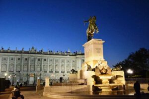 El misterio detrás del habitante del Palacio Real de Madrid