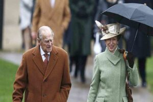 La historia del príncipe Felipe: Revelando a su hijo favorito
